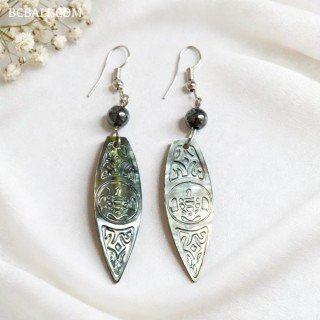 Best Quality of Resin Shell Earrings Unique Model Premium Design